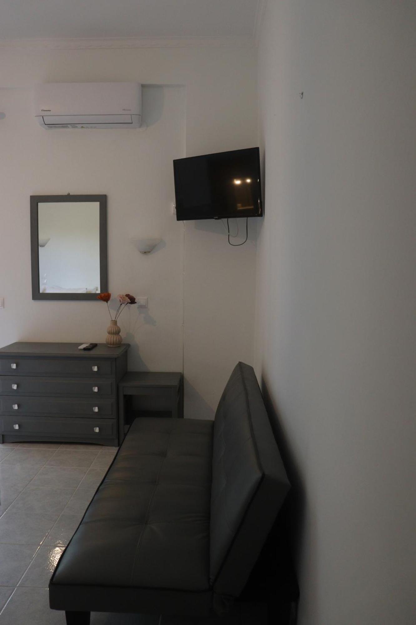 Kondilw Rooms กาลามิตซี ภายนอก รูปภาพ